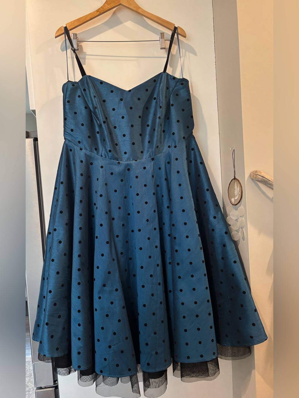 Gorgeous Hell Bunny Vixen poka dot dress size 2XL new without tags!!
